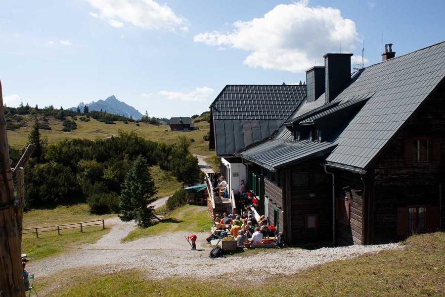 Die Hütte auf der Sonnschienalm